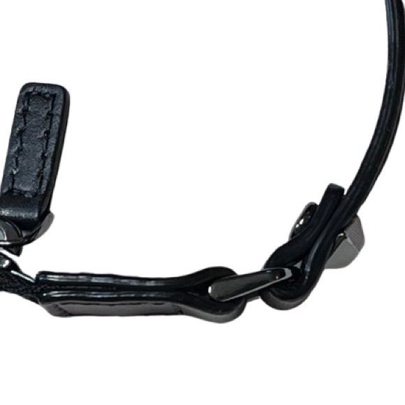 MCM Visetos Pouchette Silver *AUTHENTICATED* - Picture 9 of 10